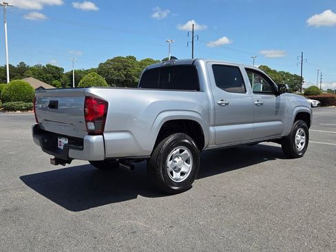 Certified 2023 Toyota Tacoma SR AWD/4WD image 11