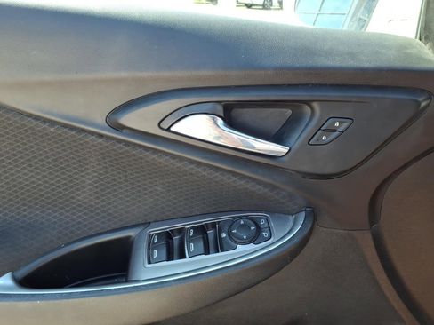 Used 2020 Chevrolet Malibu LT image 14
