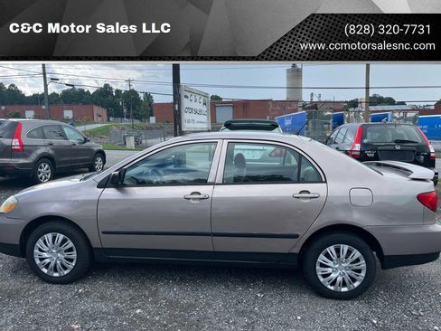 Used 2003 Toyota Corolla CE image 1