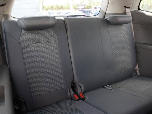 Used 2012 Chevrolet Traverse LS FWD image 24