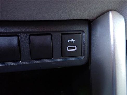 Used 2023 Toyota Corolla Cross LE w/ Moonroof Package FWD image 17