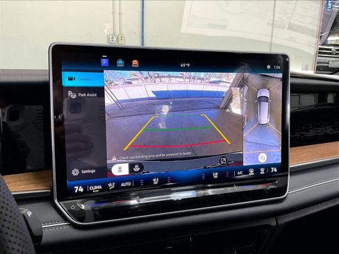 New 2026 Volkswagen Tiguan SEL R-Line AWD/4WD image 20