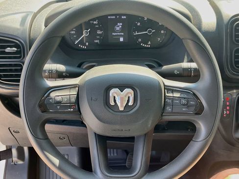 Used 2024 RAM ProMaster 1500 w/ Safety Group FWD image 11