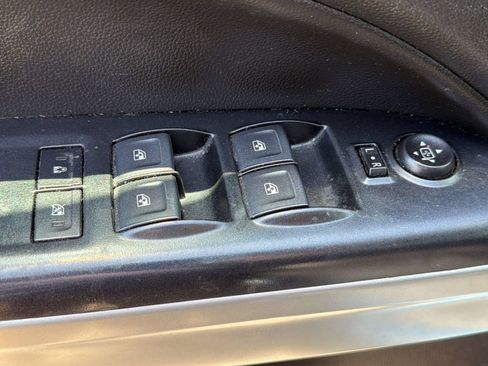 Used 2019 Chevrolet Colorado LT w/ LT Convenience Package RWD image 14