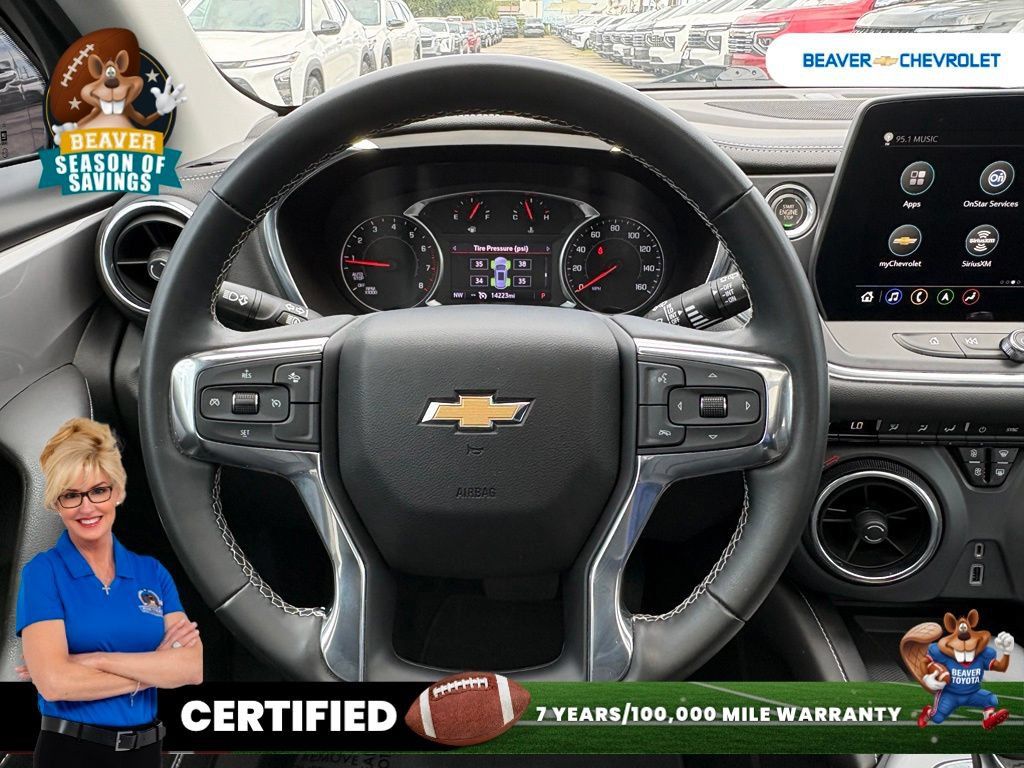 Used 2023 Chevrolet Blazer LT w/ Sound & Technology Package FWD image 18