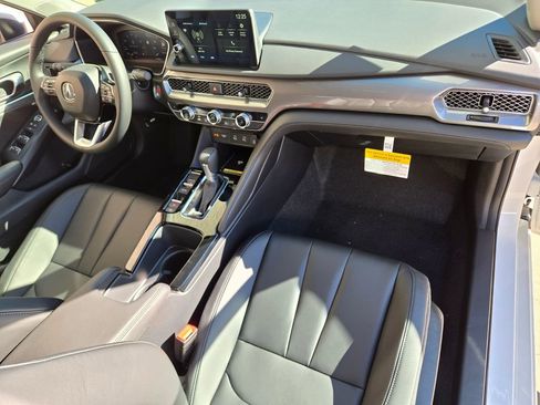 New 2026 Acura Integra image 19
