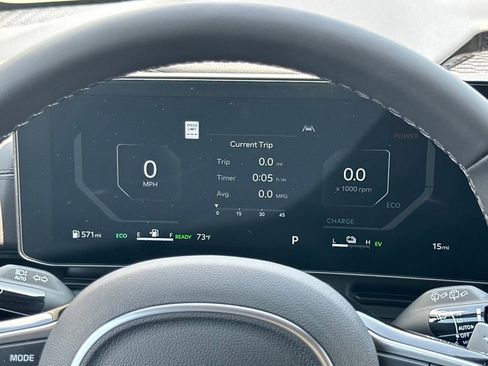 New 2025 Kia Carnival SX Prestige image 26