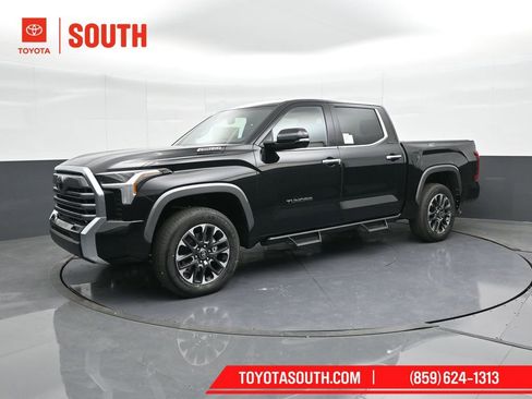 Used 2025 Toyota Tundra Limited w/ Power Package image 7