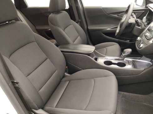 Used 2024 Chevrolet Malibu LT FWD image 21