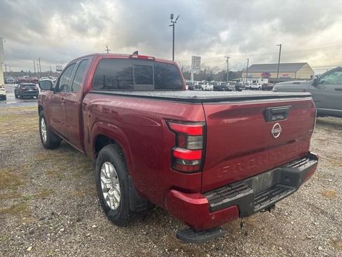 Used 2022 Nissan Frontier SV w/ Technology Package image 6