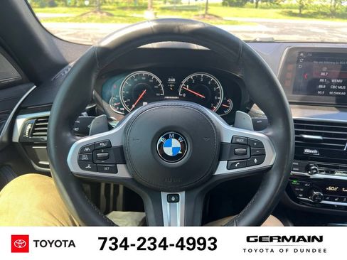 Used 2018 BMW M550i xDrive AWD/4WD image 13
