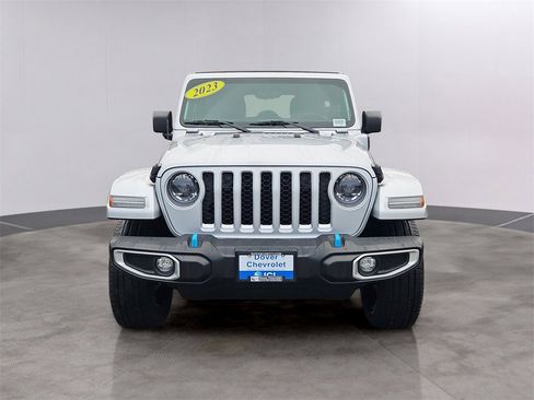 Used 2023 Jeep Wrangler Unlimited Sahara w/ Cold Weather Group image 2