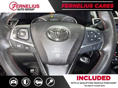Used 2017 Toyota Camry XSE w/ Moonroof Package FWD image 39