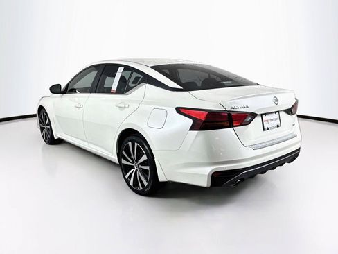 Used 2022 Nissan Altima 2.5 SR AWD/4WD image 11