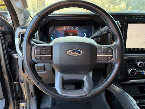 Used 2023 Ford F250 Lariat w/ Sport Appearance Package AWD/4WD image 8
