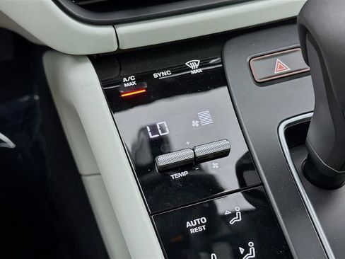 New 2026 Porsche Macan GTS AWD/4WD image 18