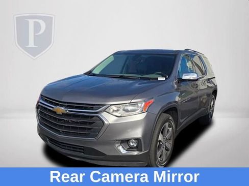 Used 2019 Chevrolet Traverse LT w/ LT Premium Package FWD image 11