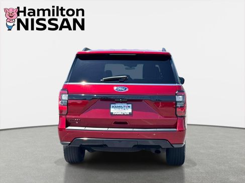 Used 2019 Ford Expedition Limited w/ Equipment Group 303A AWD/4WD image 3