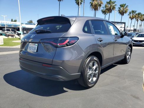 Certified 2026 Honda HR-V LX image 5