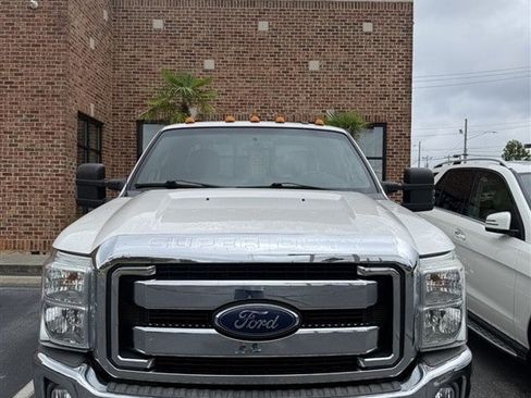Used 2016 Ford F250 Lariat w/ Lariat Interior Package AWD/4WD image 1