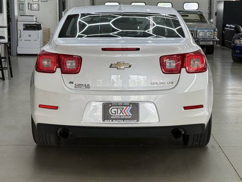 Used 2015 Chevrolet Malibu LTZ FWD image 3