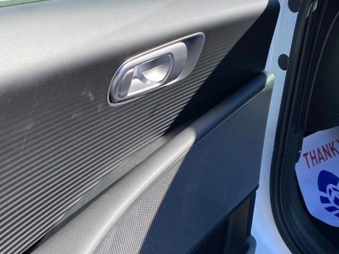 New 2025 Hyundai Ioniq 6 SE RWD image 11