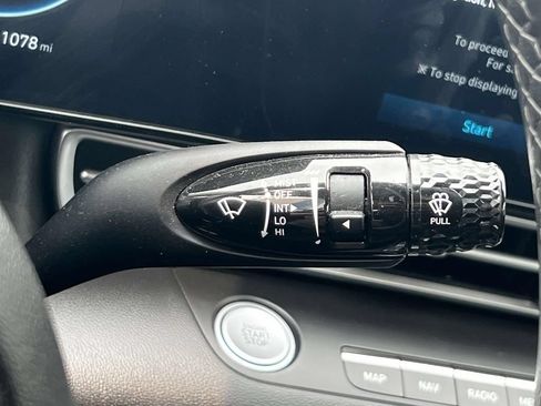 Used 2023 Hyundai Elantra SEL w/ Convenience Package FWD image 22
