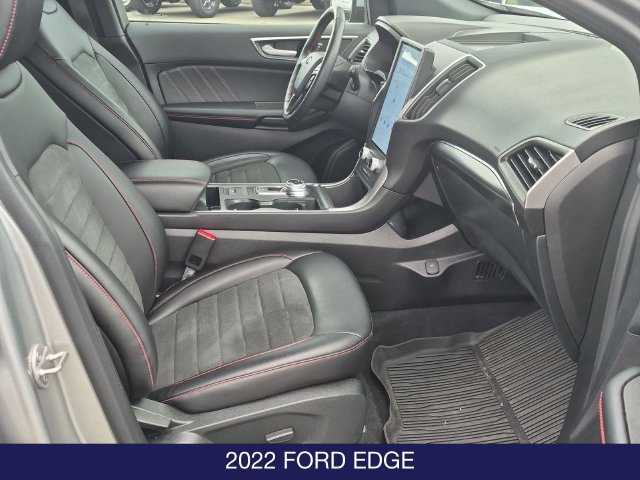 Used 2022 Ford Edge ST-Line w/ Cargo Accessory Package AWD/4WD image 23