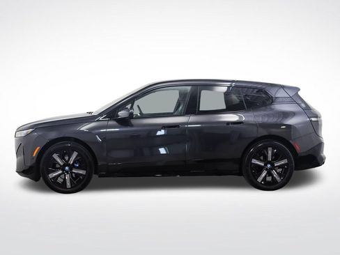 Used 2024 BMW iX xDrive50 w/ Premium Package AWD/4WD image 2