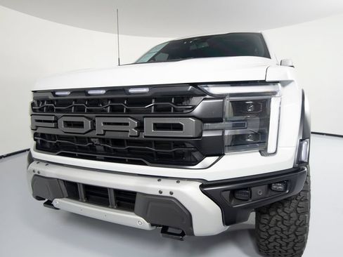 Used 2024 Ford F150 Raptor AWD/4WD image 41