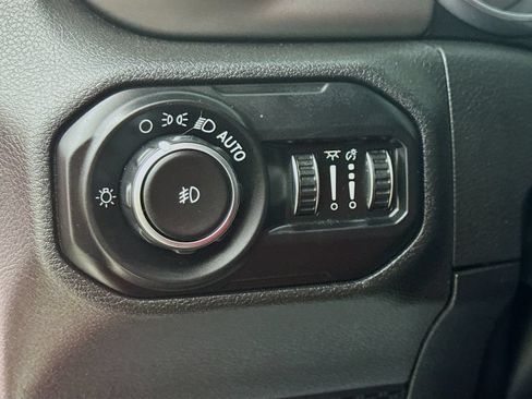Used 2021 Jeep Wrangler Unlimited Sport w/ Sun And Sound Package AWD/4WD image 11
