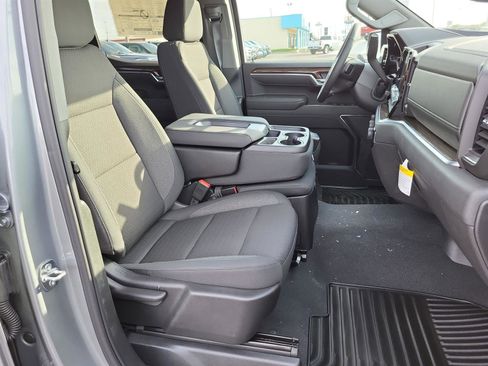 New 2025 Chevrolet Silverado 1500 LT w/ Convenience Package II image 26