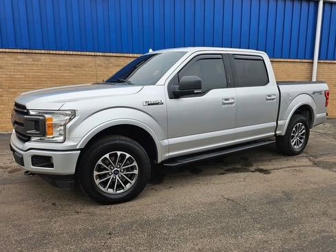 Used 2018 Ford F150 XLT w/ Equipment Group 302A Luxury image 5