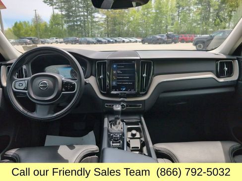 Used 2021 Volvo XC60 T5 Inscription AWD/4WD image 12