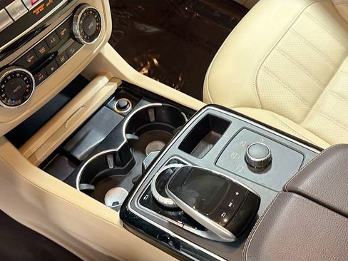 Used 2017 Mercedes-Benz GLE 350 w/ Premium 1 Package image 29