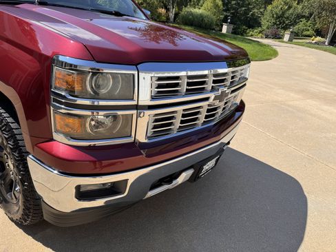 Used 2015 Chevrolet Silverado 1500 LTZ Z71 AWD/4WD image 34