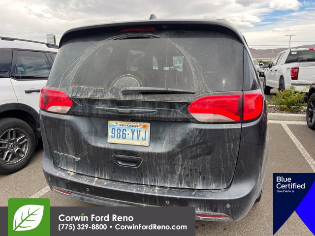 Used 2020 Chrysler Pacifica Touring-L Plus FWD image 6