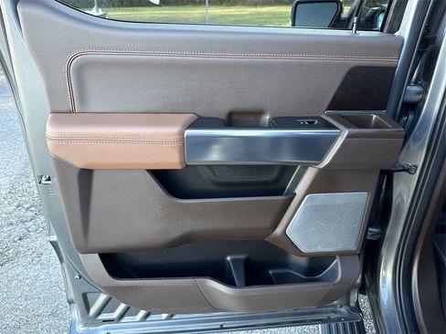 Used 2024 Ford F150 King Ranch image 23