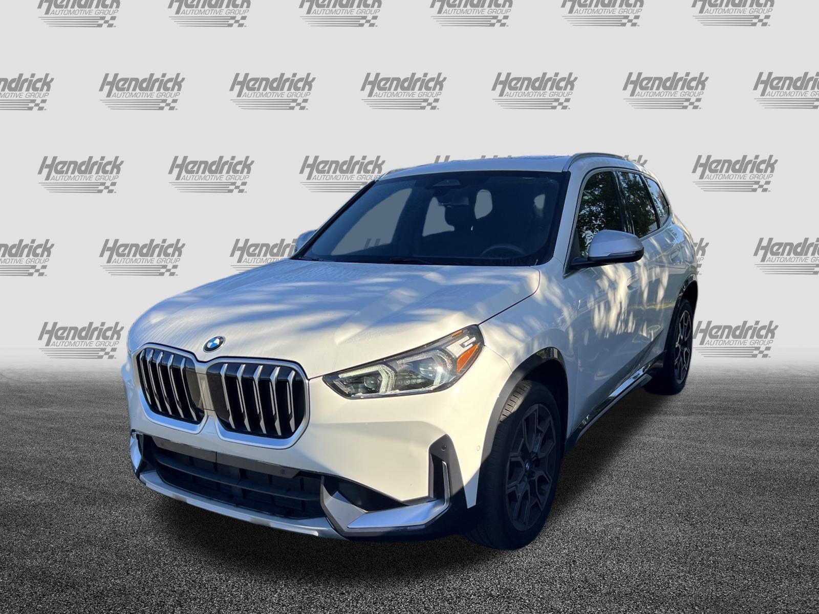 Used 2024 BMW X1 xDrive28i w/ Convenience Package AWD/4WD image 5