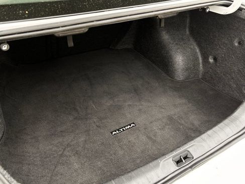 Used 2024 Nissan Altima 2.5 SR image 33