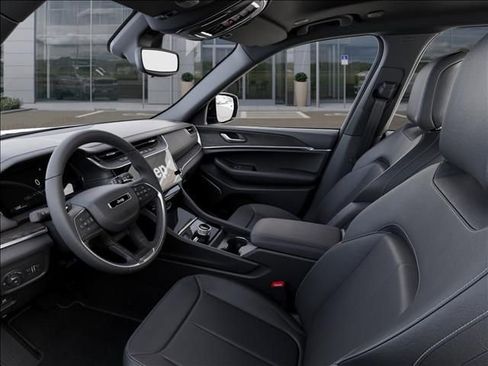 New 2026 Jeep Grand Cherokee L Limited image 22