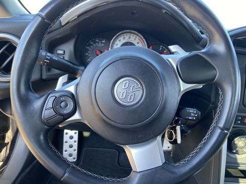 Used 2019 Toyota 86 RWD image 36