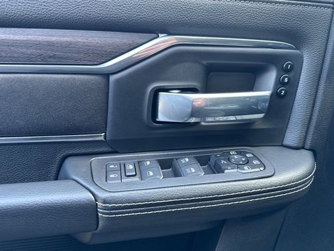New 2025 RAM 2500 Laramie image 9