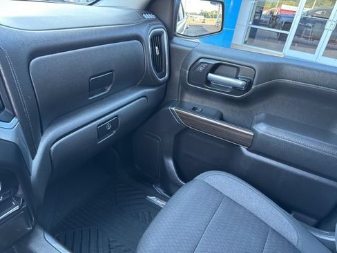 Used 2021 Chevrolet Silverado 1500 LT Trail Boss AWD/4WD image 22