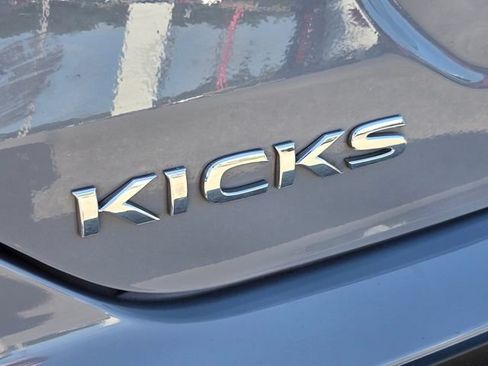 Used 2024 Nissan Kicks SV FWD image 16