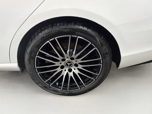 Used 2026 Mercedes-Benz C 300 4MATIC Sedan image 33