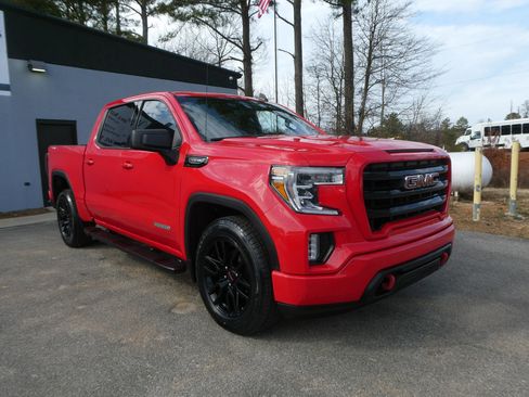Used 2020 GMC Sierra 1500 Elevation w/ Elevation Value Package image 3