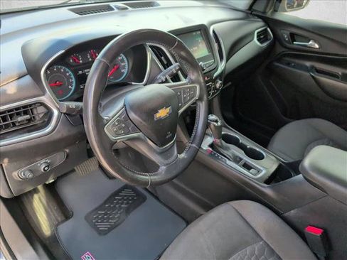 Used 2018 Chevrolet Equinox LT image 10