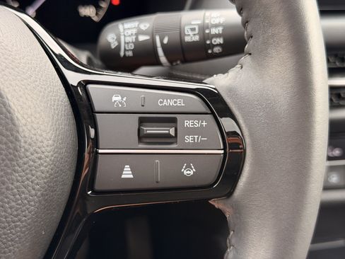 Certified 2024 Honda HR-V EX-L image 25