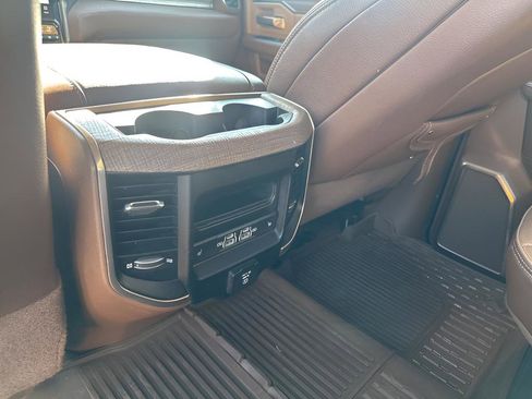 Certified 2022 RAM 2500 Limited image 21